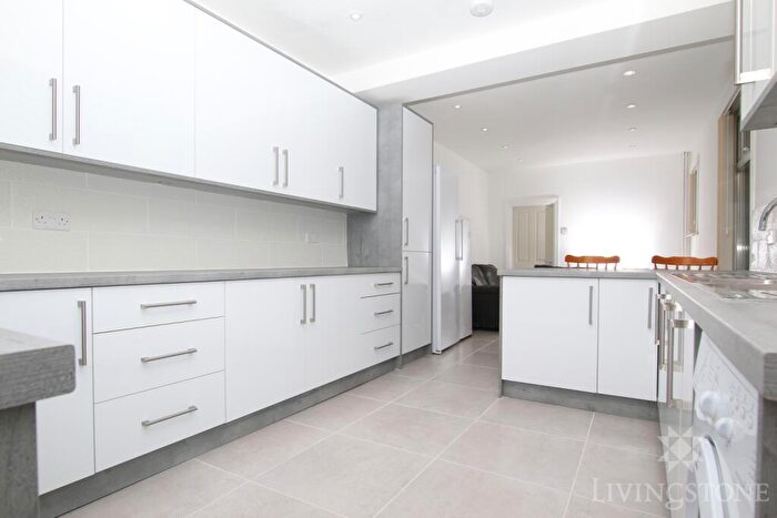 5 Bedroom Terraced House To Rent In Lorne Road, Leicester, LE2