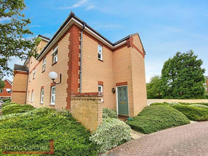 2 Bedroom Property To Rent In College Fields, Cambridge, CB4