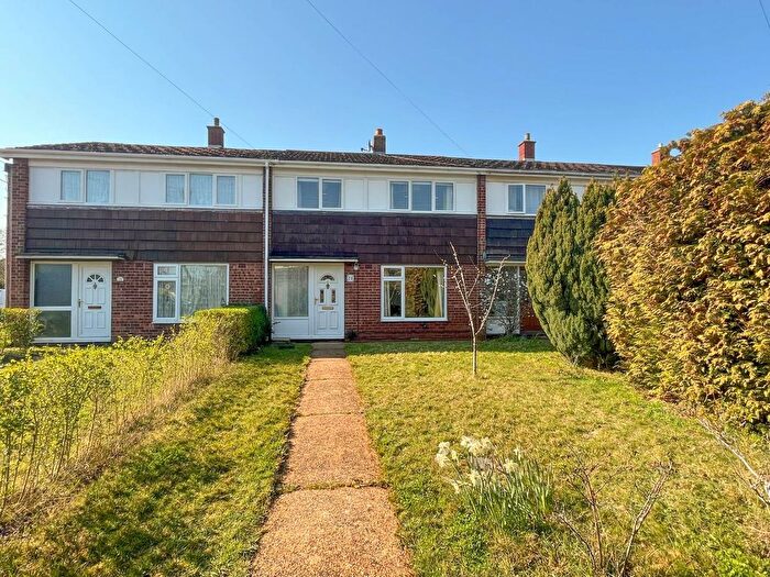3 Bedroom Terraced House For Sale In Haviland Way, Cambridge, CB4