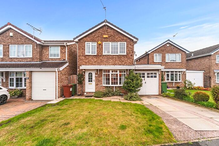 3 Bedroom Detached House For Sale In Mill Gate, Ackworth, WF7