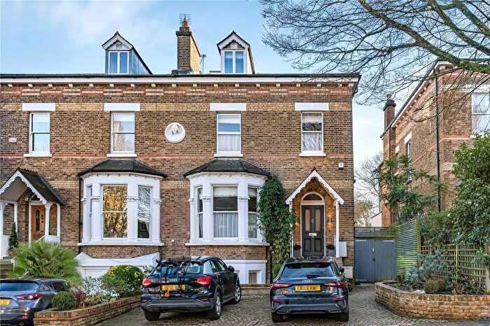 6 Bedroom Semi Detached House For Sale In Mount Avenue, London, W5