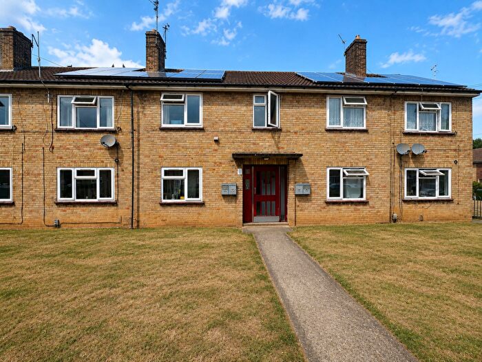 1 Bedroom Flat For Sale In Mendip Grove, Peterborough, PE4