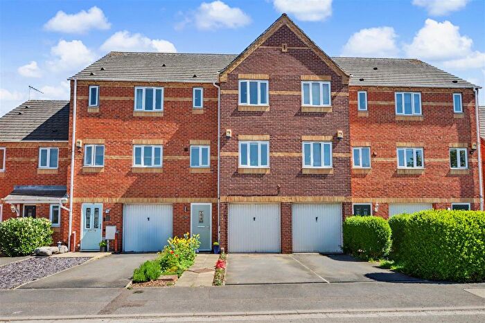 4 Bedroom Terraced House For Sale In Bridge Street, Sandiacre, Nottingham, NG10