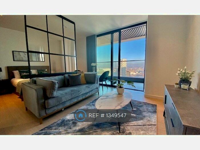 Studio To Rent In Bagshaw Building, London, E14