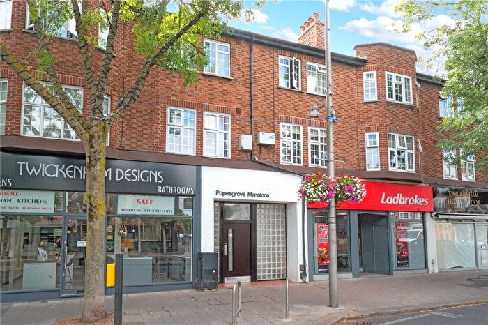 2 Bedroom Flat To Rent In Popesgrove Mansions, Twickenham, TW1