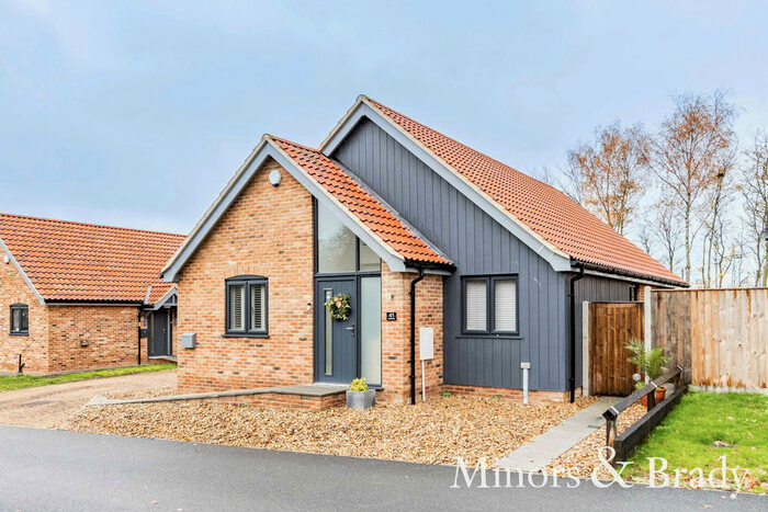 3 Bedroom Detached Bungalow For Sale In Heath Road, Hockering, NR20