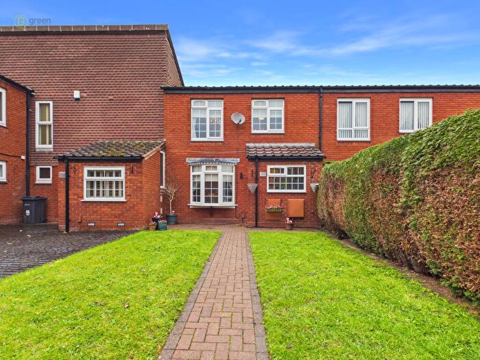 3 Bedroom Terraced House For Sale In Lindridge Drive, Sutton Coldfield, B76