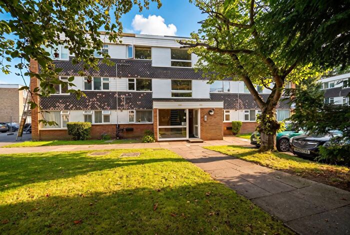 2 Bedroom Flat For Sale In Milcote Road, Solihull, B91