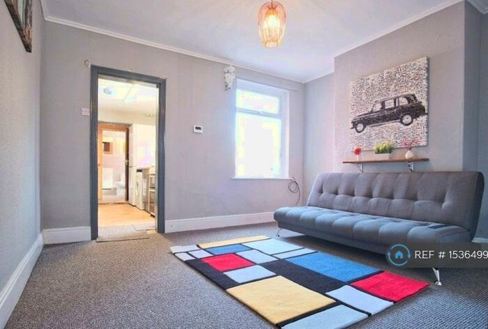 4 Bedroom End Of Terrace House To Rent In Carrington Road, Spalding, PE11