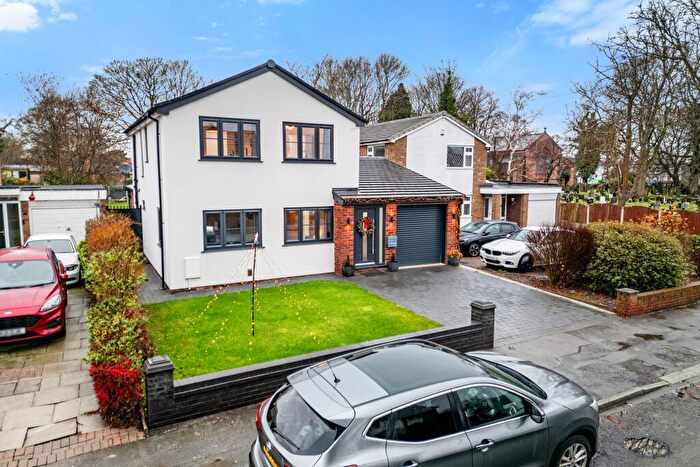 4 Bedroom Detached House For Sale In St. James Road, Rainhill, L35