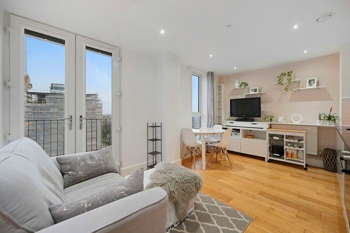 1 Bedroom Flat To Rent In Sutton Court Road, Sutton, SM1