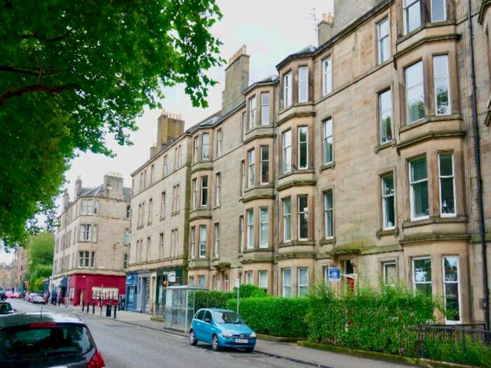 2 Bedroom Flat To Rent In Comely Bank Road, Comely Bank, Edinburgh, EH4