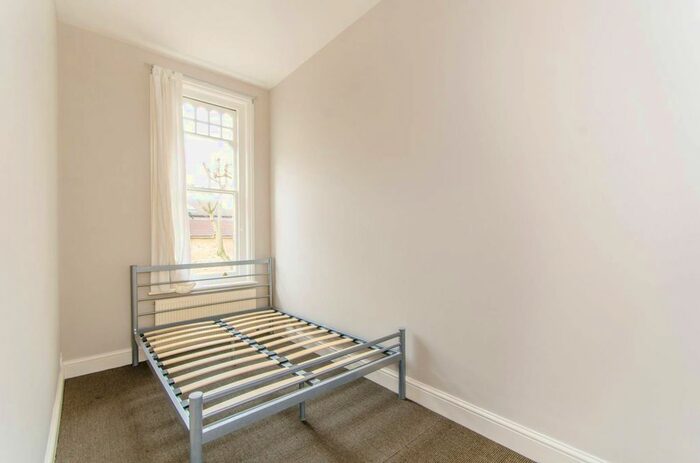 2 Bedroom Flat To Rent In Sotheby Road, Highbury, London, N5
