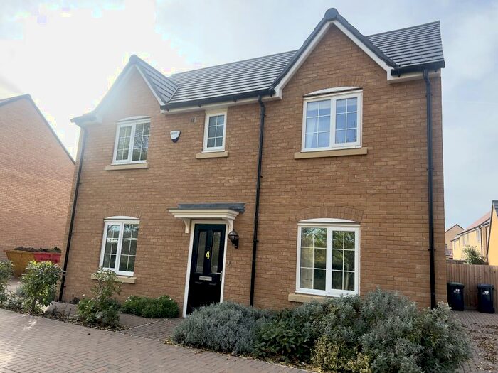 4 Bedroom House To Rent In Stimpson Street, Sutton, Ely, CB6