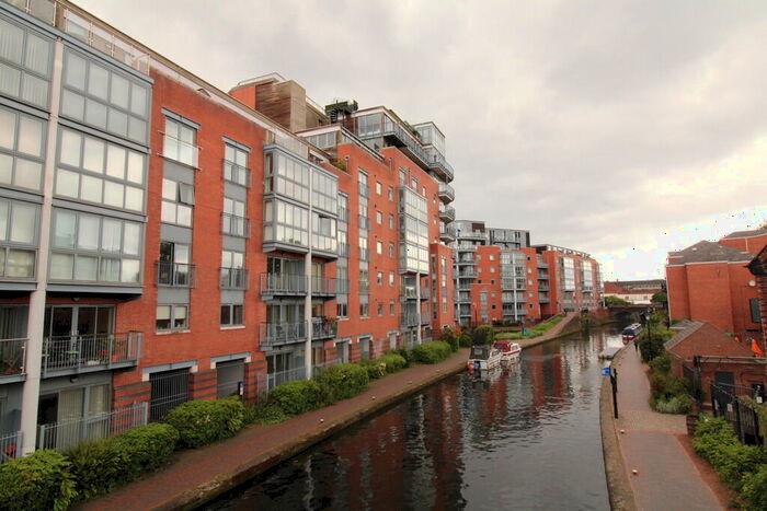 2 Bedroom Apartment To Rent In Sheepcote Street, BIrmingham, B16