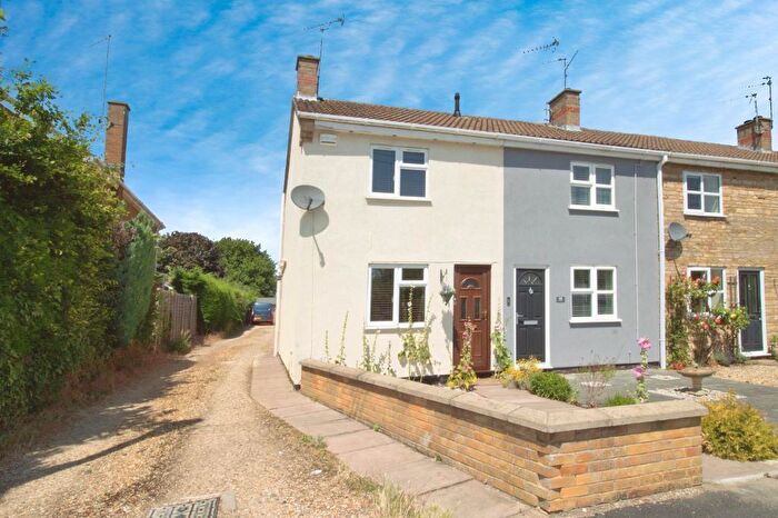 2 Bedroom End Of Terrace House For Sale In Horsegate, Deeping St James, Peterborough, PE6