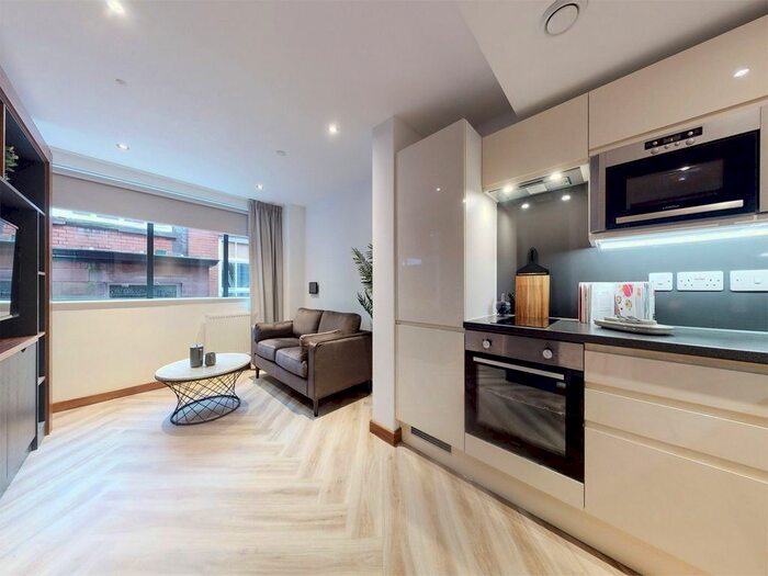 Studio To Rent In Live Oasis Deansgate, Manchester, #, M2