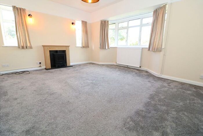 3 Bedroom Detached Bungalow To Rent In Mill Hill Lane, Brockham, Betchworth, RH3
