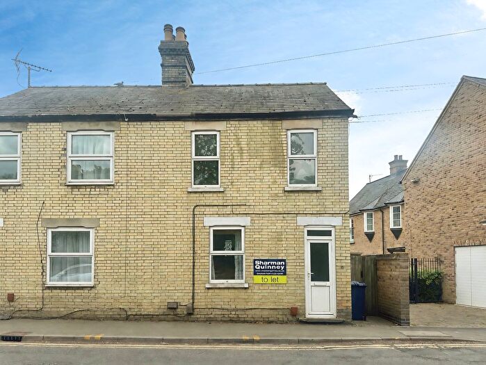 2 Bedroom Property To Rent In Woollards Lane, Cambridge, CB22