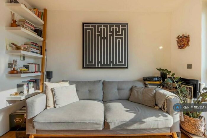 1 Bedroom Flat To Rent In Kingsland Road, London, E8