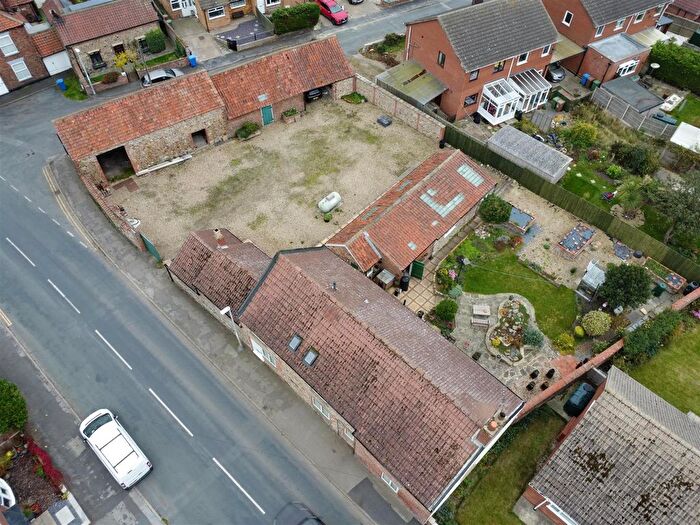 4 Bedroom Detached House For Sale In Main Street, Skipsea, YO25