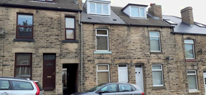 3 Bedroom Terraced House To Rent In Lydgate Lane, Crookes, Sheffield, S10