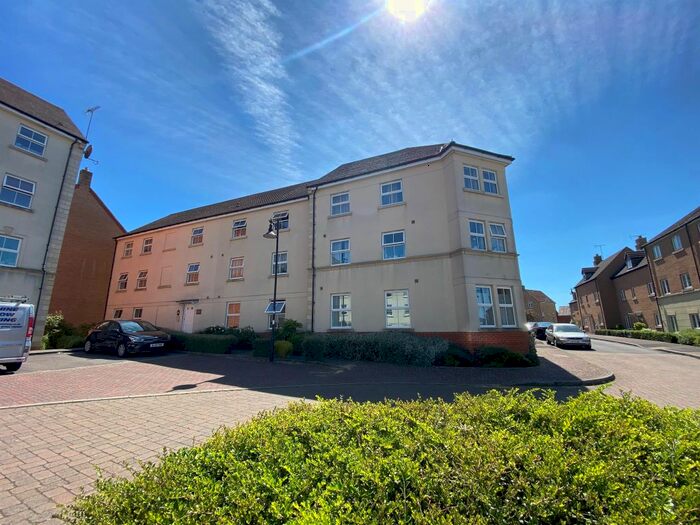 2 Bedroom Flat To Rent In Frankel Avenue, Swindon SN25