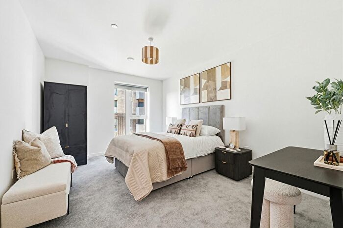 1 Bedroom Flat To Rent In Teal Road, Goodmayes, Ilford, IG3