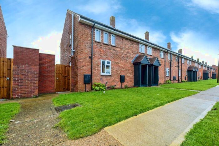 3 Bedroom End Of Terrace House For Sale In Suffolk Road, Scampton, Lincoln, LN1