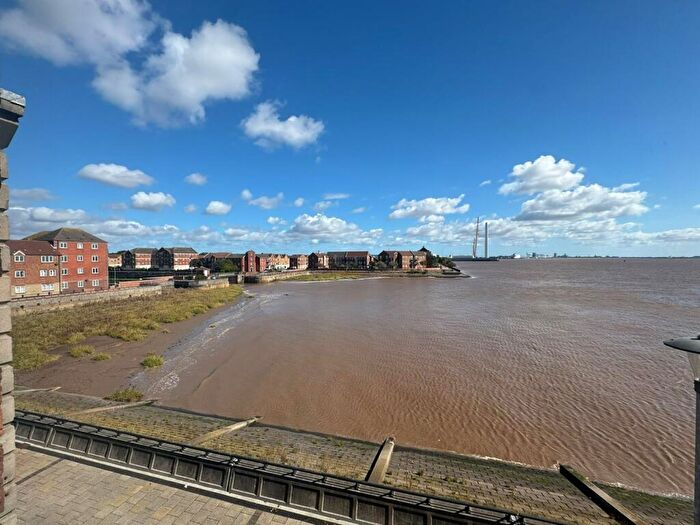 2 Bedroom Apartment To Rent In Axholme Court, Hull, HU9