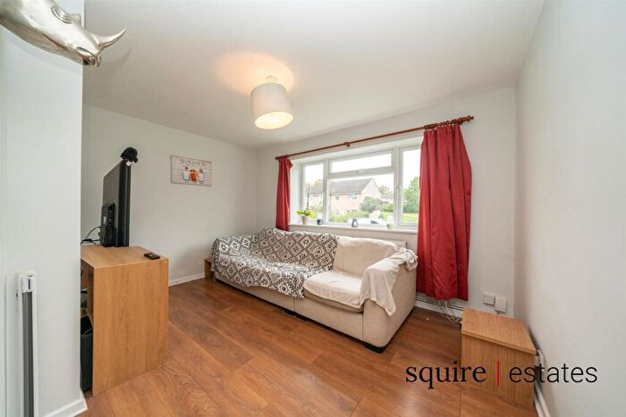1 Bedroom Flat For Sale In Wootton Drive, Hemel Hempstead, HP2