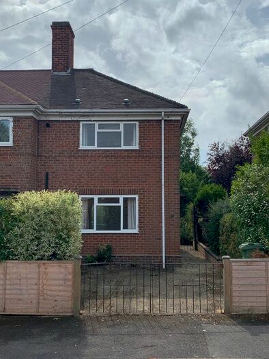 2 Bedroom Semi-Detached House To Rent In Dashwood Drive, Oxford, OX4