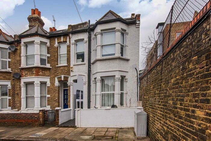 1 Bedroom Flat To Rent In Beryl Road, London, W6