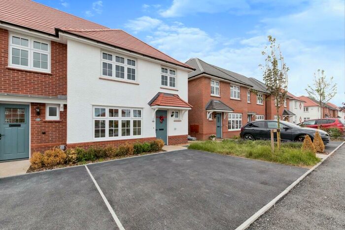 4 Bedroom House To Rent In Nicolson Avenue, Woodford, Bramhall, Stockport, SK7