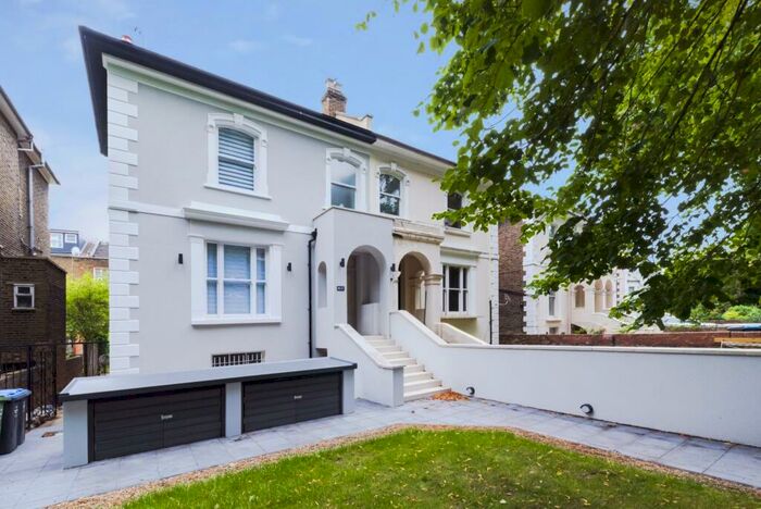 2 Bedroom Flat To Rent In Malvern Road, Maida Vale, NW6