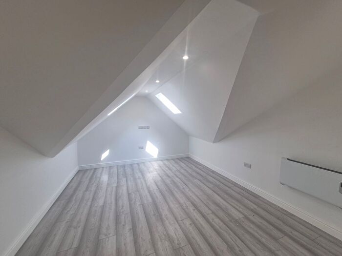 2 Bedroom Flat To Rent In Peveril Street, Nottingham, NG7