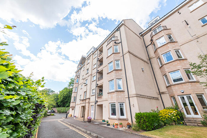 3 Bedroom Flat For Sale In , Flat Maxwell Street, Edinburgh, EH10