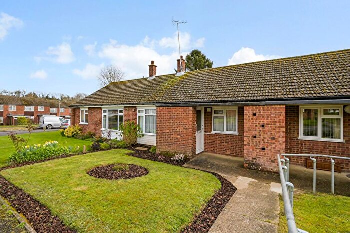 2 Bedroom Bungalow For Sale In Felborough Close, Chilham, Canterbury, Kent, CT4