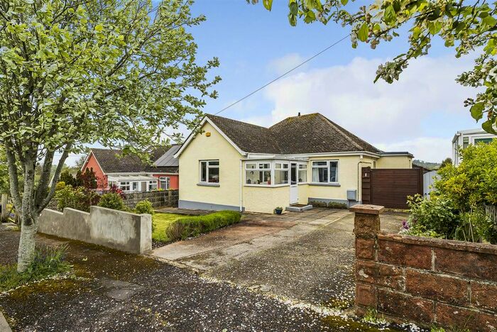 3 Bedroom Detached Bungalow For Sale In Dragons Mead, Axminster, Devon, EX13