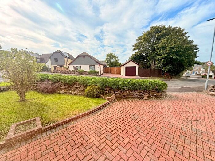 3 Bedroom Detached Bungalow For Sale In Mount Pleasant Close, Camborne, TR14