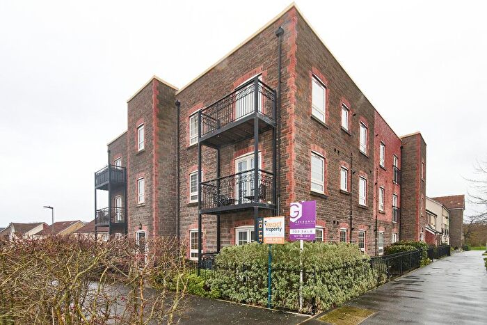 2 Bedroom Flat To Rent In Honeysuckle Road, Lyde Green, Bristol, BS16