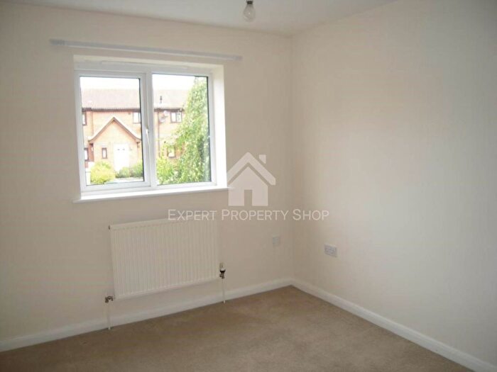 1 Bedroom Town House To Rent In The Pines, Worksop, S80