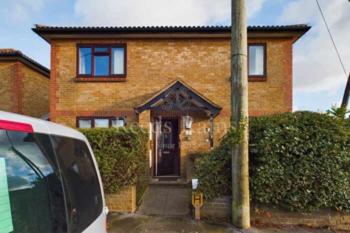 2 Bedroom Maisonette To Rent In Barton Road, Sutton At Home, Dartford, Kent, DA4