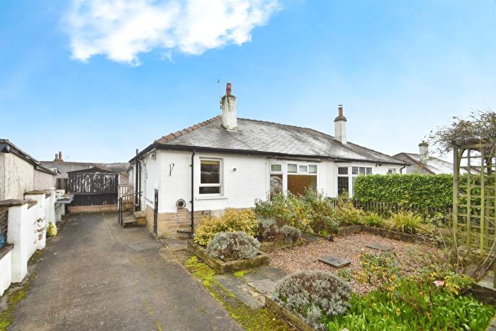 2 Bedroom Semi Detached Bungalow For Sale In Oakfield Drive, Baildon, Shipley, BD17