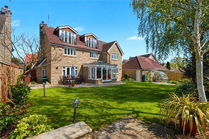 5 Bedroom Detached House For Sale In Avon Garth, Wetherby, West Yorkshire, LS22
