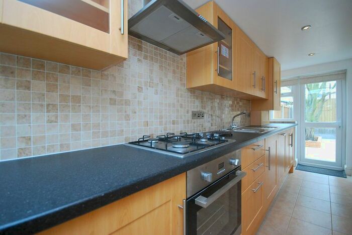 3 Bedroom Property To Rent In Coronation Road, Beckton, London E13