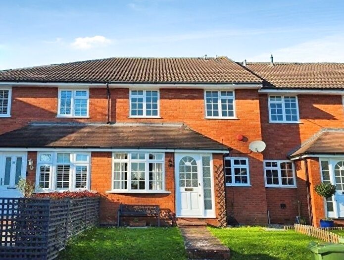 2 Bedroom Terraced House For Sale In Bromley Grove, Bromley, BR2