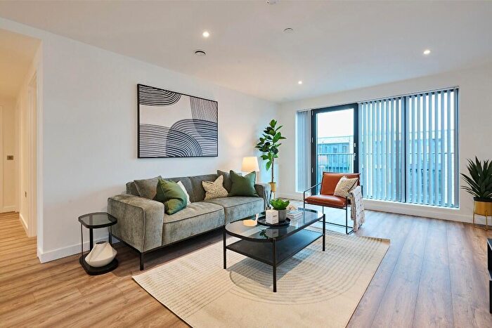 2 Bedroom Apartment To Rent In Aspire, Herschel Street, Slough, SL1