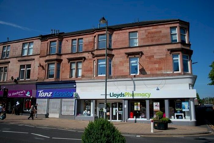1 Bedroom Terraced House To Rent In Church Street, Glasgow, G71