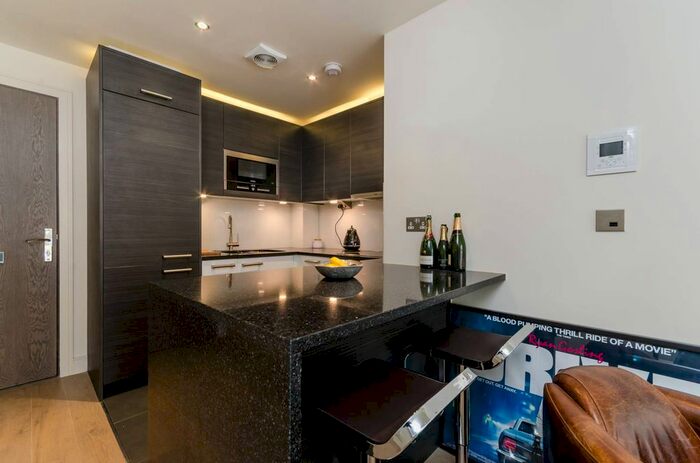 1 Bedroom Flat To Rent In Chelsea Creek, Chelsea Creek, London, SW6